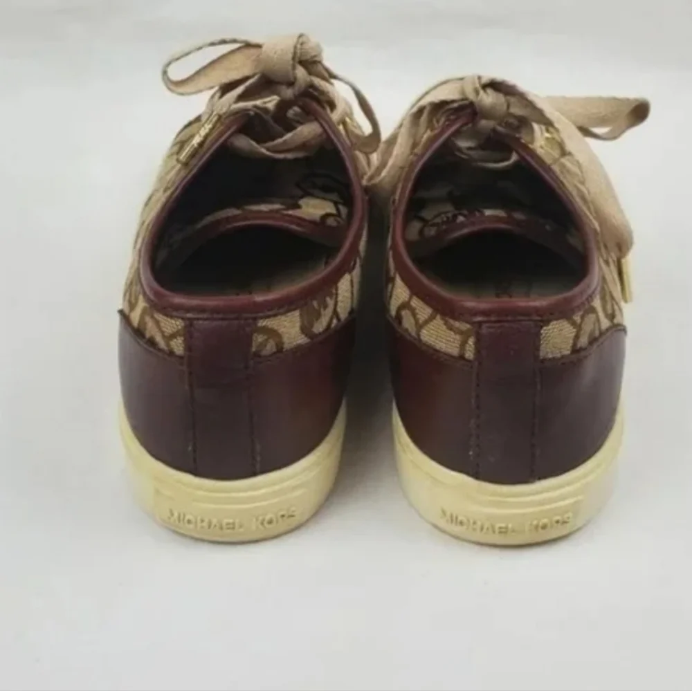 Michael kors leather logo lace up sneakers